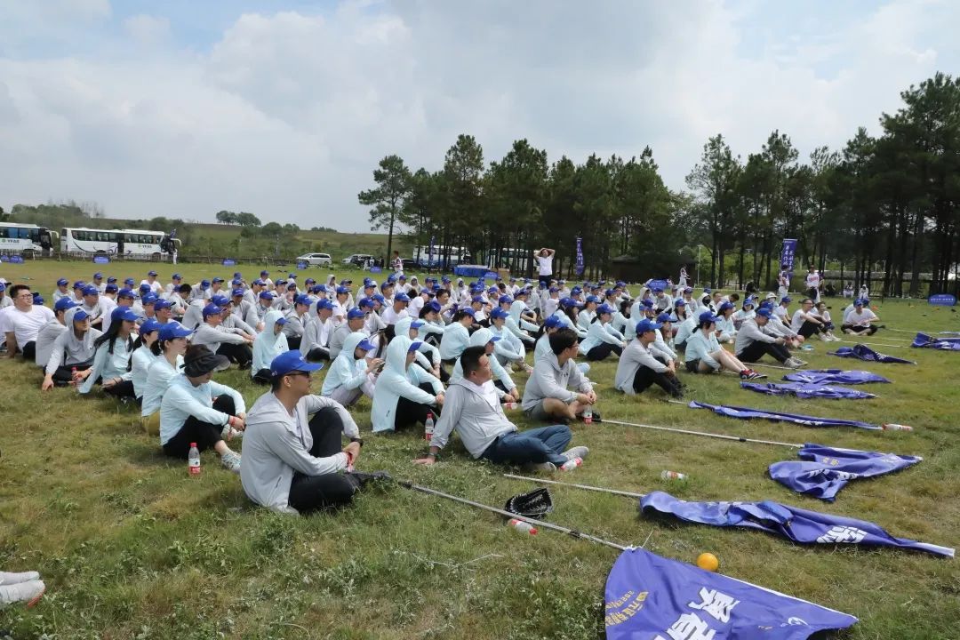 激情半汤 | 一场智慧与勇敢的团建竞技!