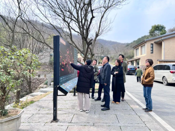 对标先进取“真经” 创新思路再出发——王伟程带队赴庐江县考察文旅产业及乡村运营
