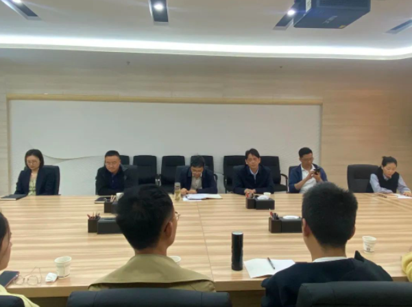 相约安徽·向春而行 | 峥嵘岁月，初心不变，感恩有您！度假区管委会举办退休职工欢送会